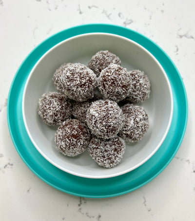 Healthy Chocolate & Coconut Bliss Balls