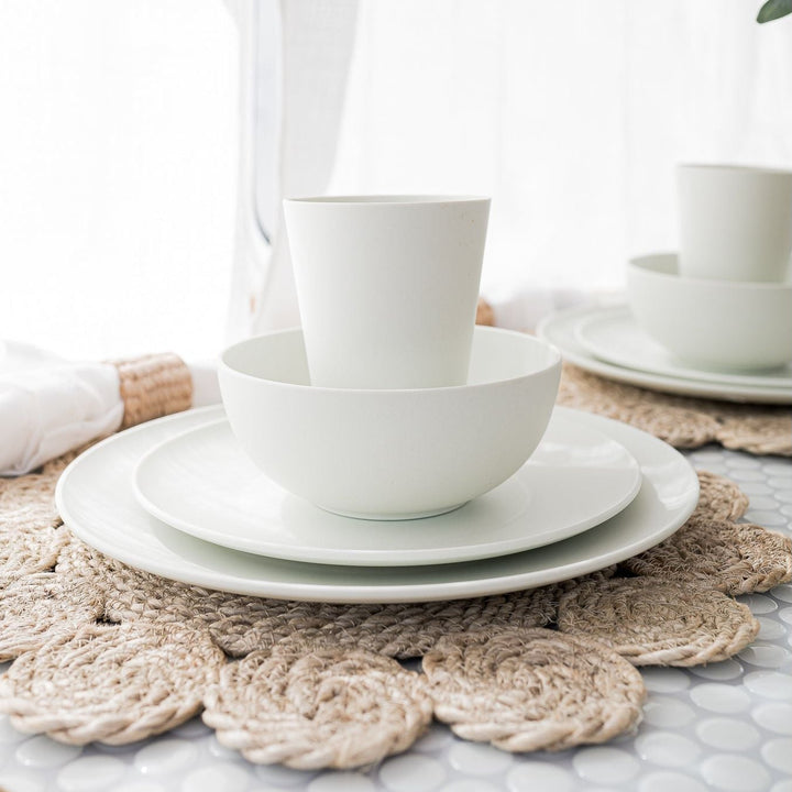 16 Piece PLA Dinnerware Set