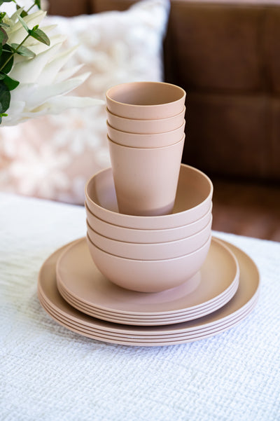 16 Piece PLA Dinnerware Set